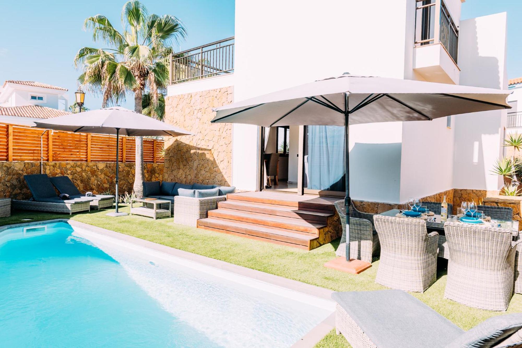 Paradise Beach House: Piscina Privada, Playa 100M コラレホ エクステリア 写真