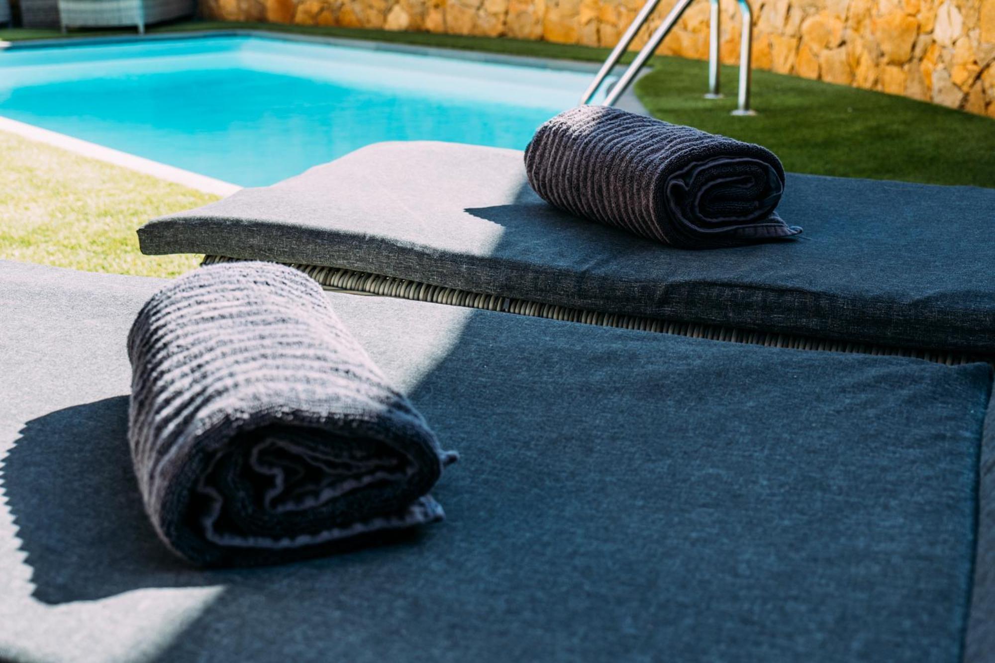 Paradise Beach House: Piscina Privada, Playa 100M コラレホ エクステリア 写真