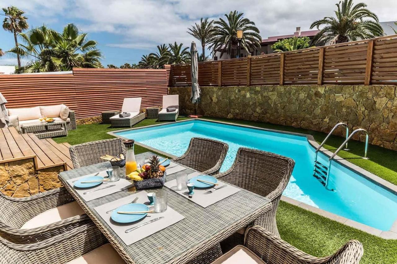 Paradise Beach House: Piscina Privada, Playa 100M コラレホ エクステリア 写真
